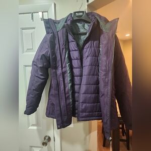 Purple Ski Jacket with Smooth Synthetic Fabric and Quality Construction